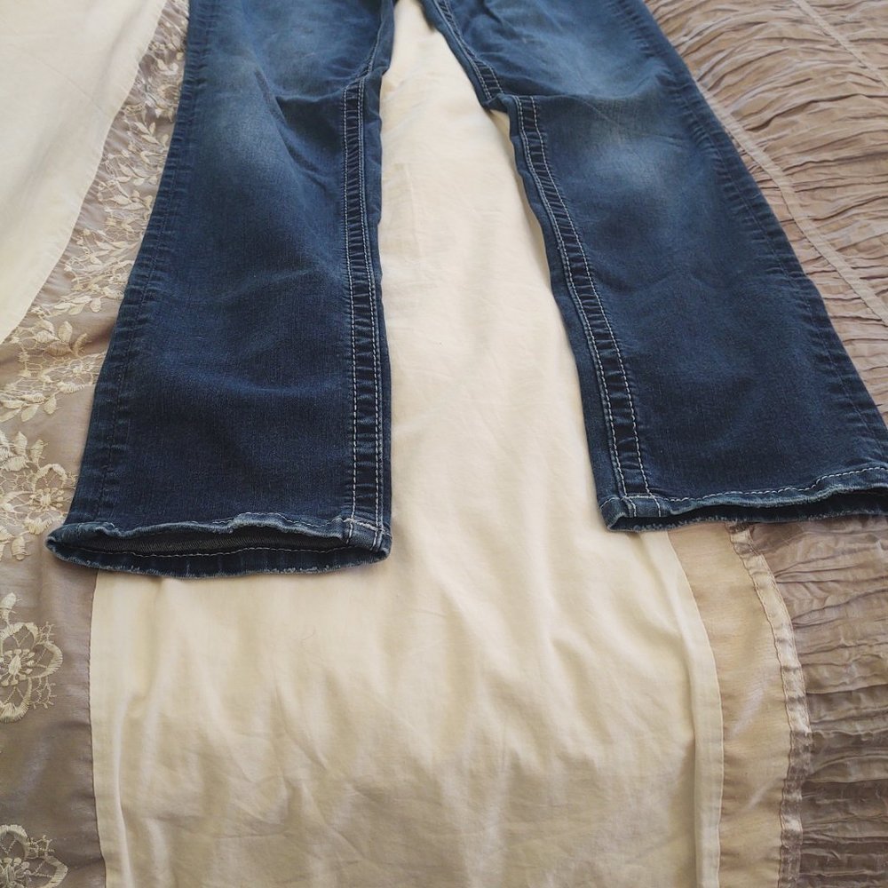 Jeans - Picture 7 of 7